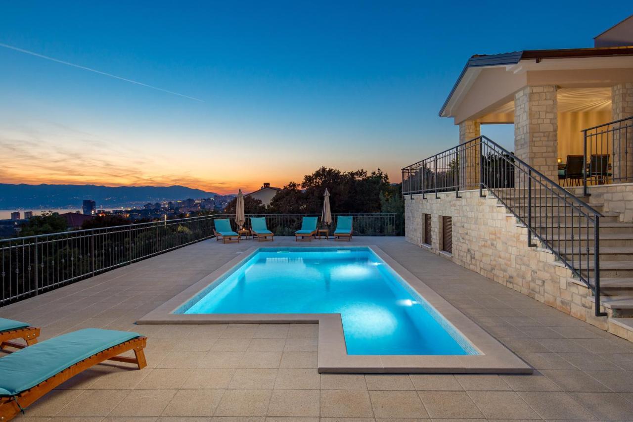 Villa Teza, Amazing View Glavani Bagian luar foto